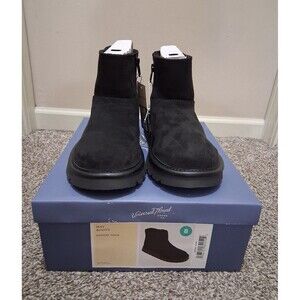 NEW in Box Universal Thread Memory Foam May Boots, Size 8